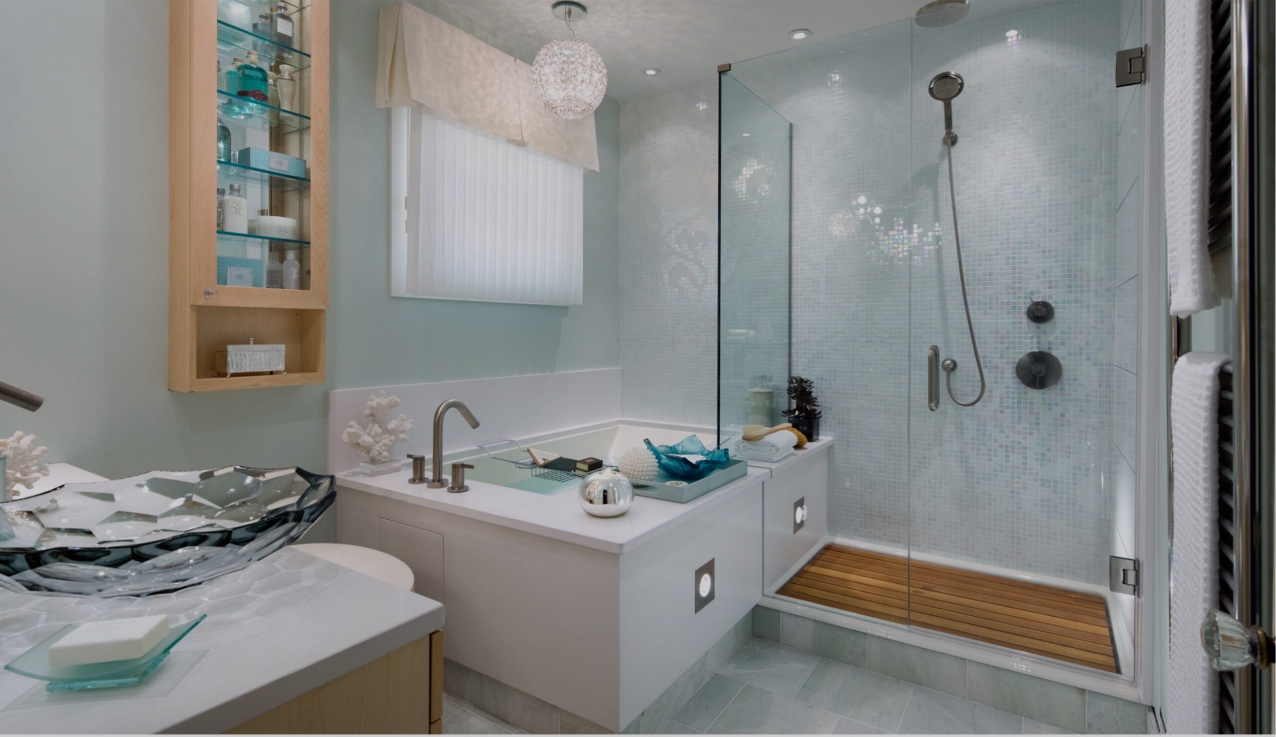 Candice Tells All interior shot