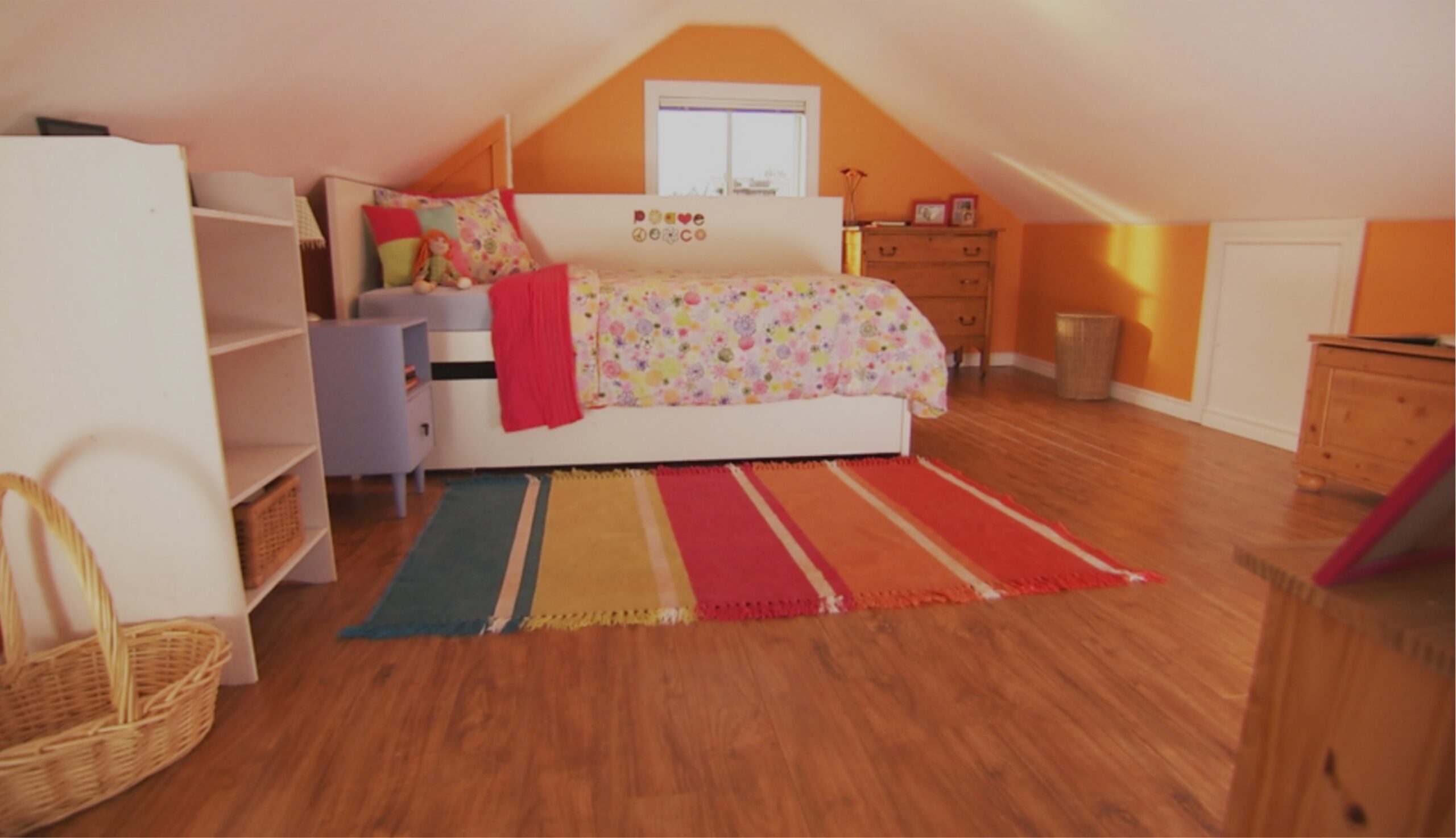 Homewreckers interior shot